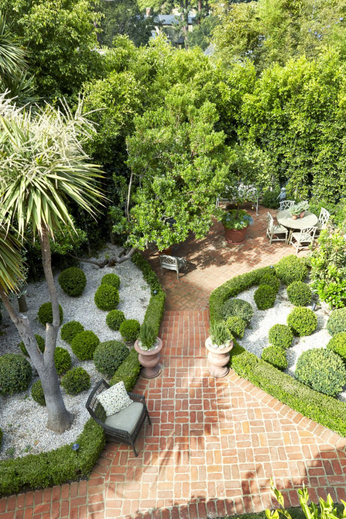 Professional Landscaping In Hampstead